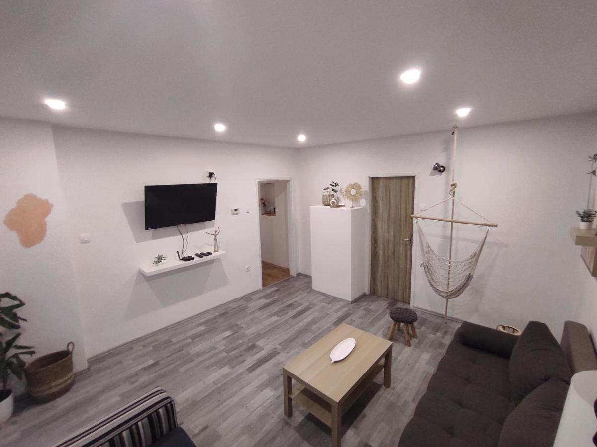 The Loft Apartment Koper Luaran gambar