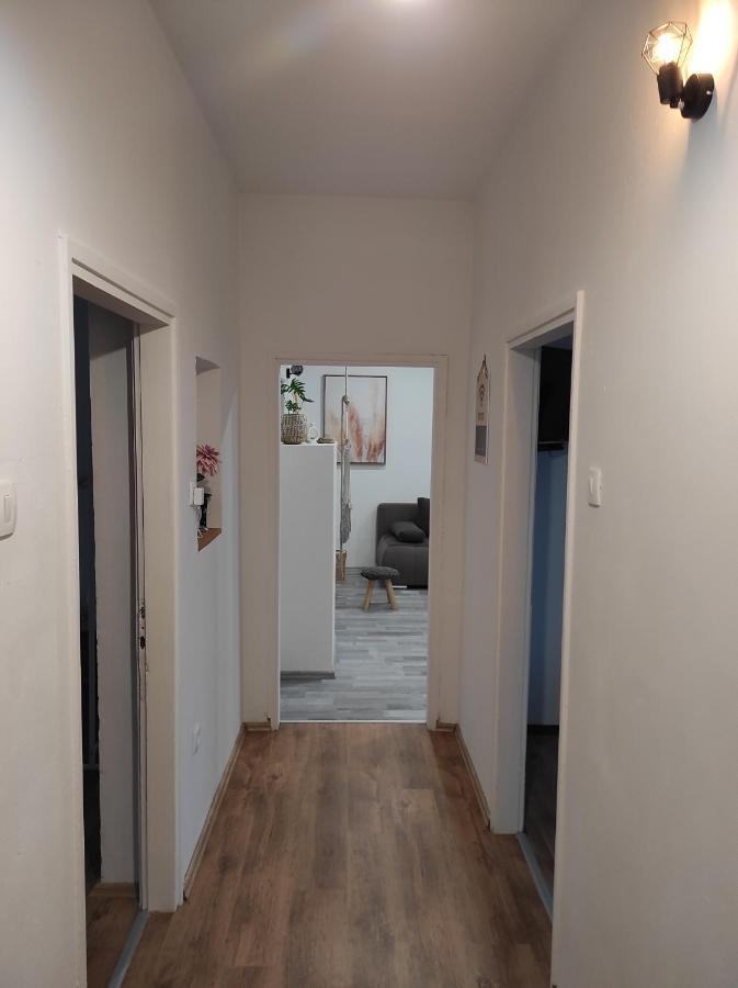 The Loft Apartment Koper Luaran gambar