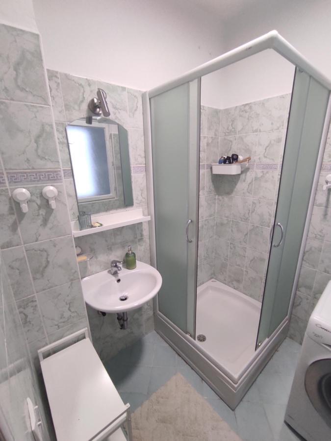The Loft Apartment Koper Luaran gambar